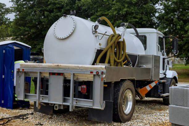 Best Portable restroom solutions  in Central City, NE